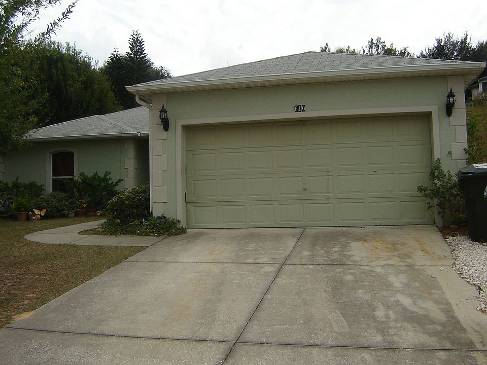 1st image of 610 Brooke Ct