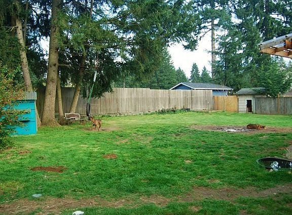 3rd image of 14807 Firlane Dr E