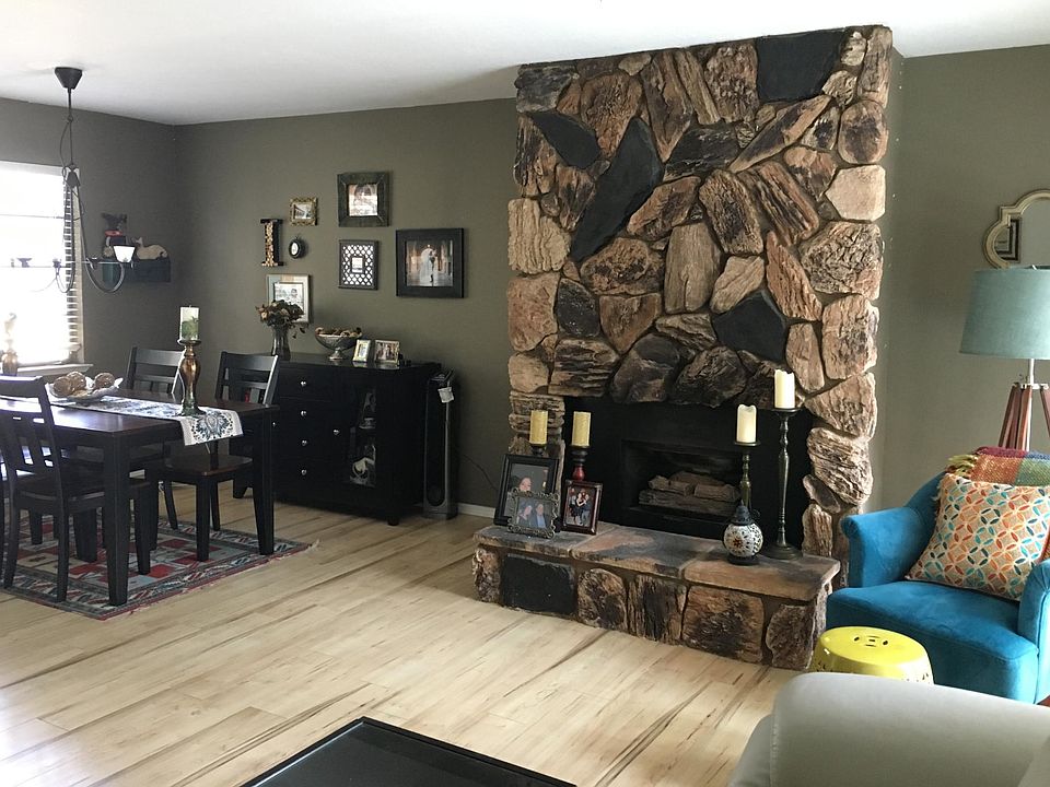 Open floor plan living room + dining room