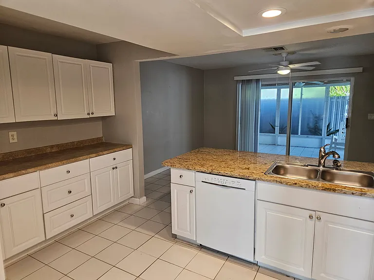 4704 Santa Barbara Blvd — Photo 6