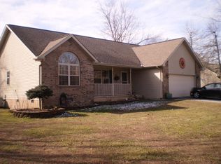 870 Stonecrest Loop, Crossville, TN 38571