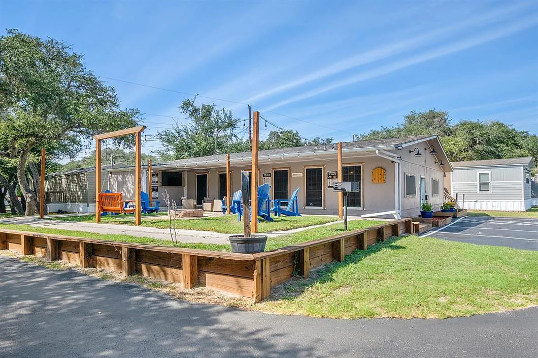 Coastal Oaks Estates LLC — Photo 3