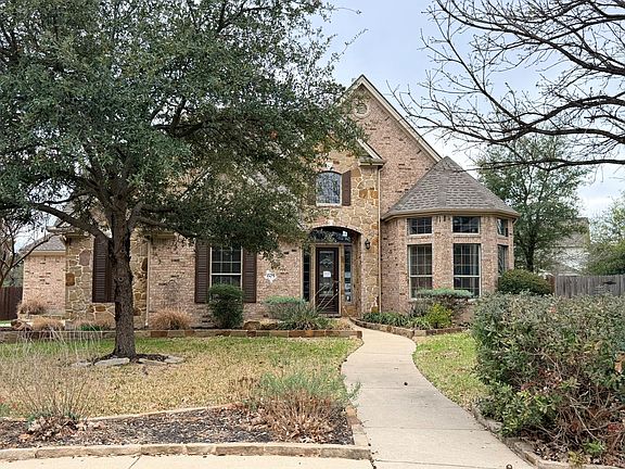 2nd image of 605 Riley Trl