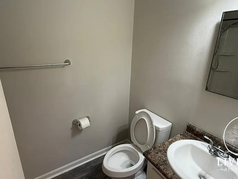 70 Thornton Dr NE — Photo 5
