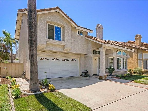 3rd image of 33 Royal Tern Ln