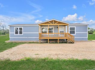 221 Mahan Rd, Somerset, TX 78069