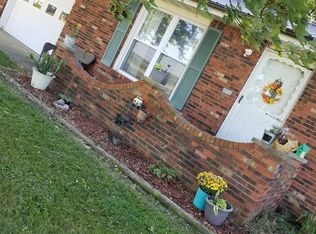 5751 State Route 37, Salem, IL 62881