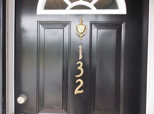 132 Lakeview Commons Dr, Statesboro, GA 30461