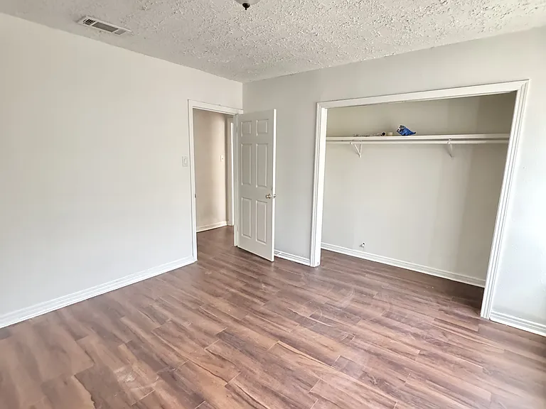 253 N Carolina St — Photo 4