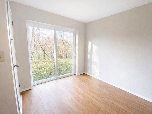 3rd image of 1005 Glass Run Rd #0742cf6da