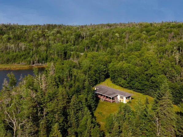 14658 Highway 7, East Ship Harbour, NS B0J 3H0