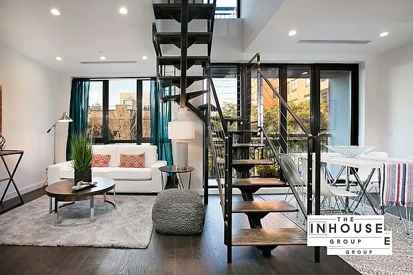 Sold by The In House Group | media 1