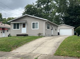 1576 Slusser Rd, Akron, OH 44305