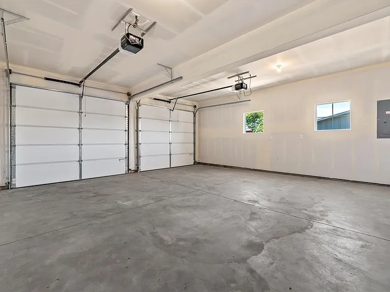 Ascent Townhomes — Photo 39