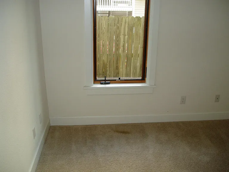 512 S Glen Ave — Photo 7
