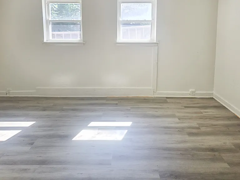 2524 Noel St #A — Photo 5