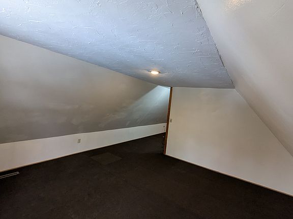 4th image of 244 Sousa Ln