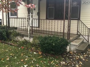 20438 Macarthur St, Redford, MI 48240