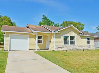 1131 Globe St, Houston, TX 77034