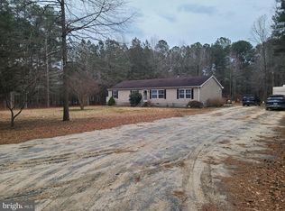 33206 Crabapple Ln, New Church, VA 23415