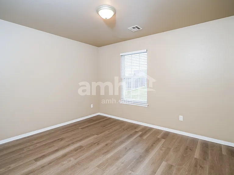 8944 S 261st East Ave — Photo 12