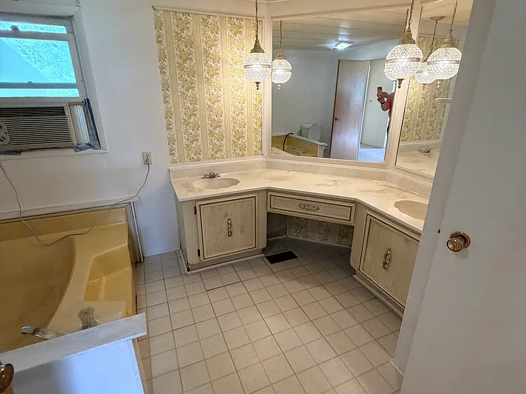 75090 Van Dyke Ave — Photo 37