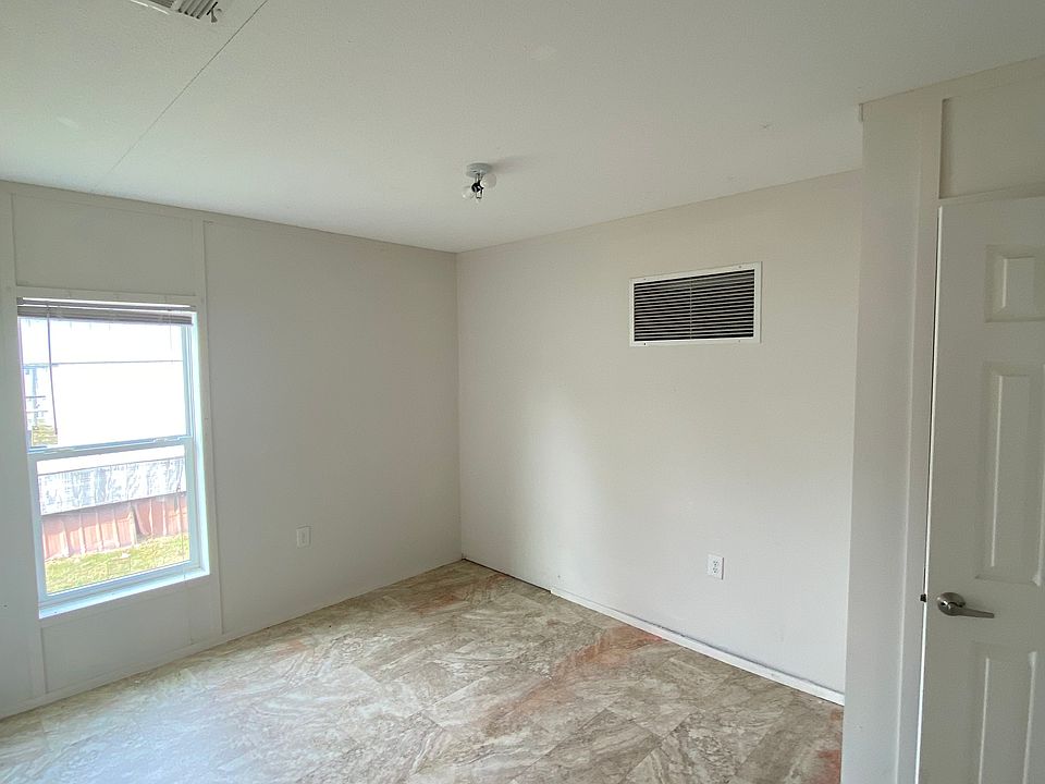 1st image of 204 Huntington Ave Lot 16