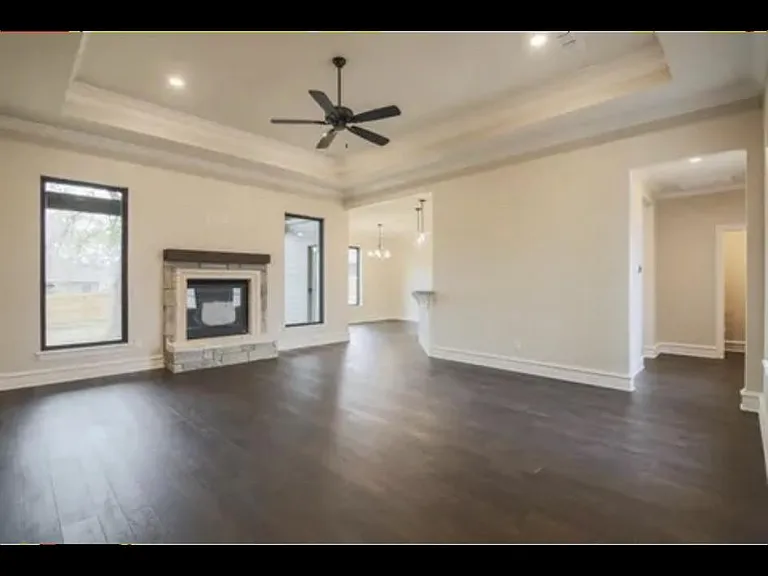 12109 Oak Grove Dr — Photo 8