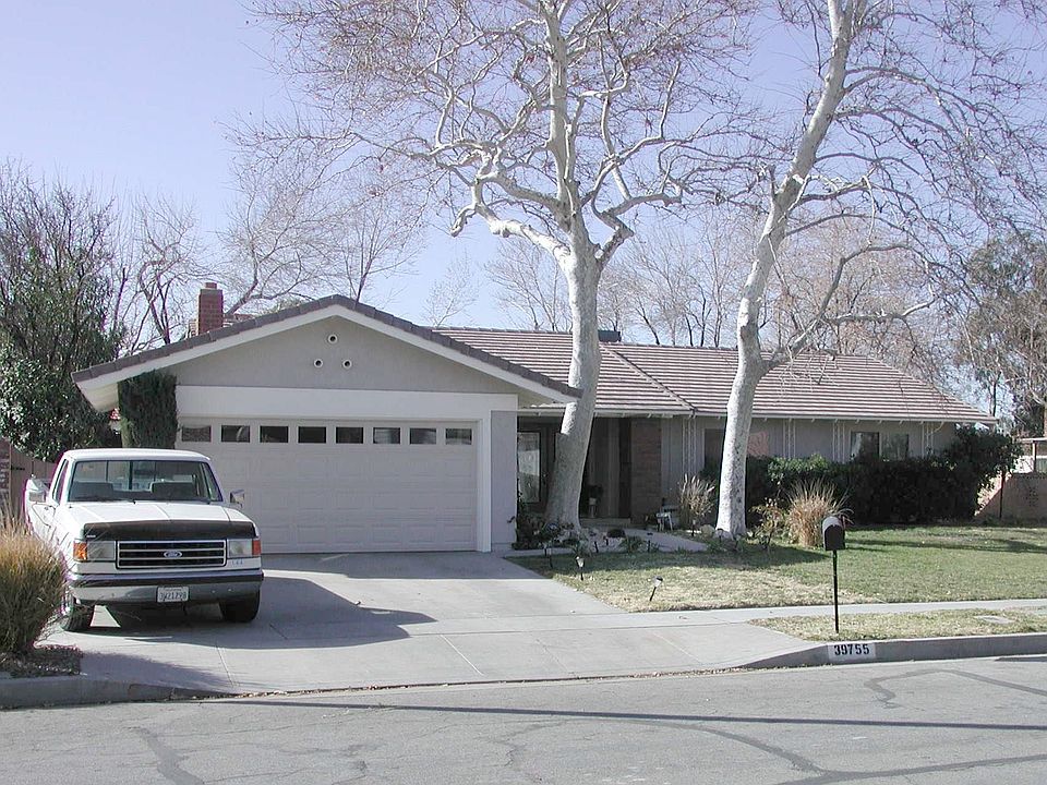 2nd image of 39755 Eadmer Ave