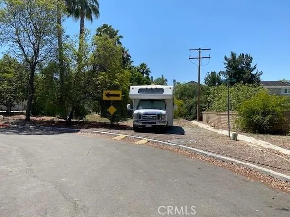 11545 Lehigh Ln #E, Riverside, CA 92507