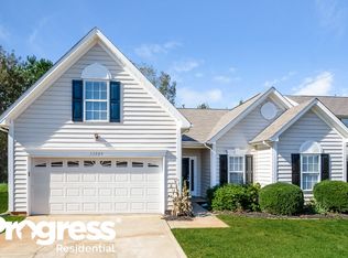 13508 Willow Falls Rd, Charlotte, NC 28215