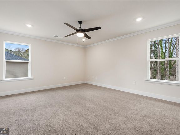 5th image of 148 Chaucer Ln Lot 73