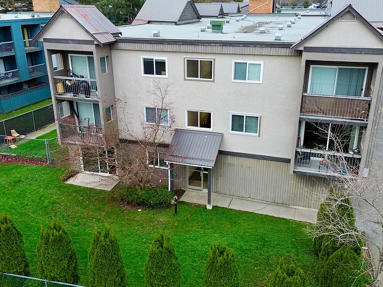 1783 Agassiz Rosedale Hwy #125 — Photo 1