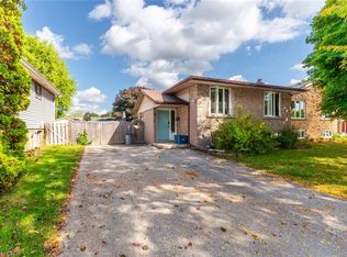 9 Beaver Cres, Brantford, ON N3P1T3