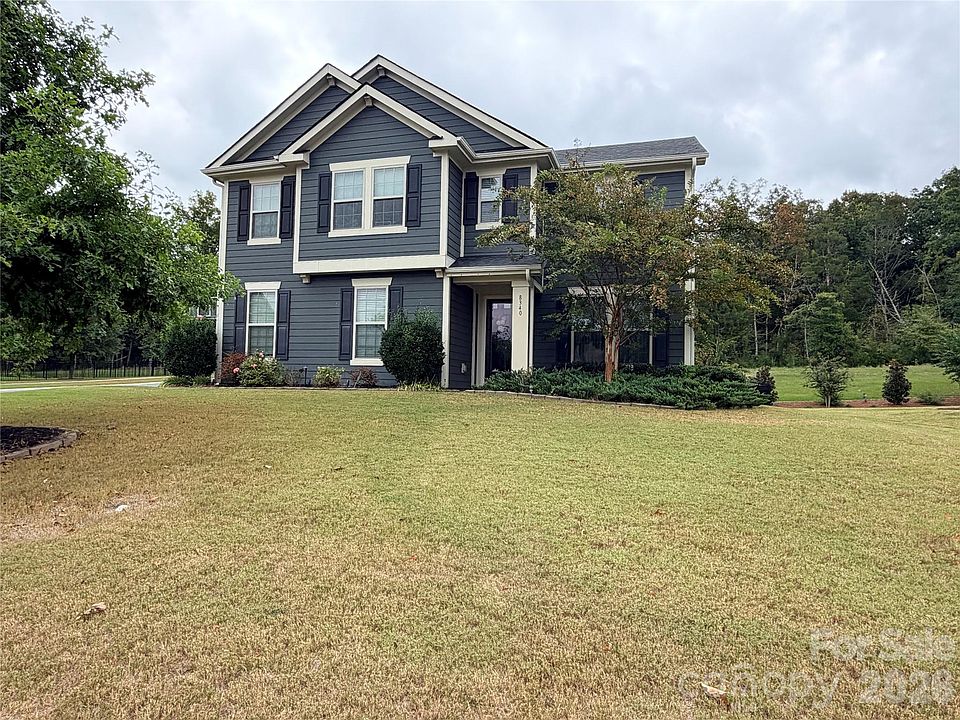 2nd image of 8340 Breton Way
