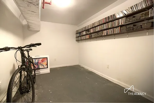 Rented by The Agency | media 13