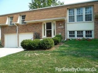 1405 Volkamer Trl, Elk Grove Village, IL 60007