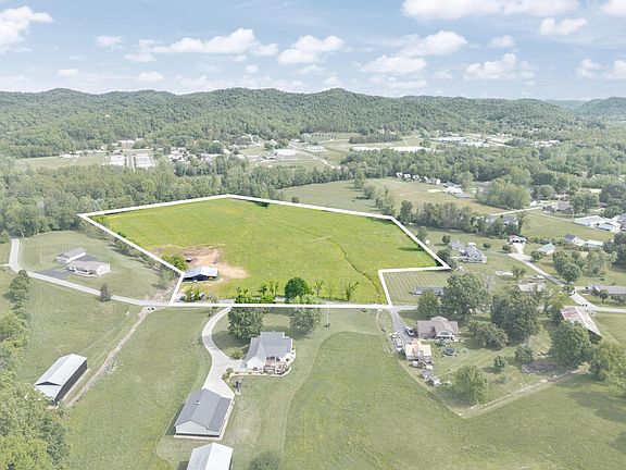 5th image of 2560 McBrayer Rd