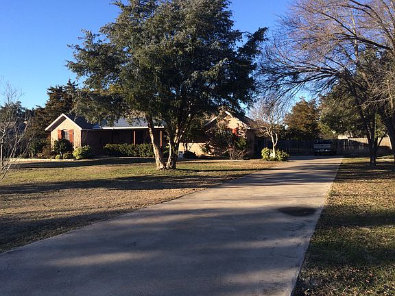 2nd image of 108 Greenwood Dr