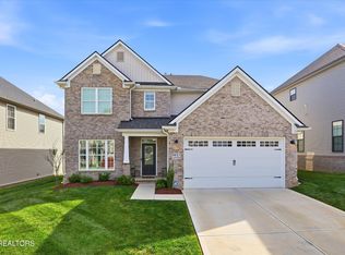 8617 Yellow Aster Rd, Knoxville, TN 37931