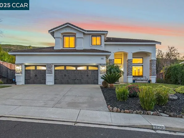 5227 Keller Ridge Dr, Clayton, CA 94517