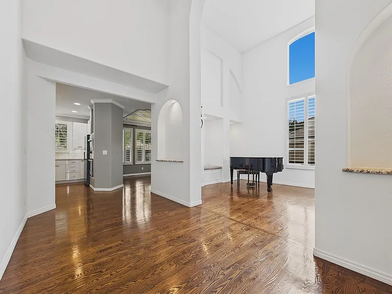 11672 E Berry Ave — Photo 4