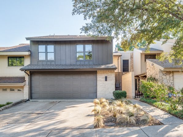 2951 Country Place Cir