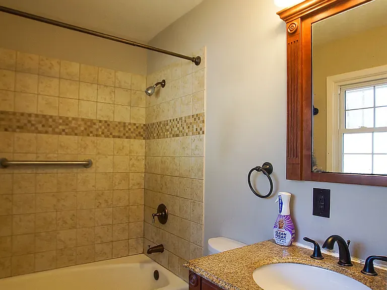 112 Emerald Cir — Photo 8
