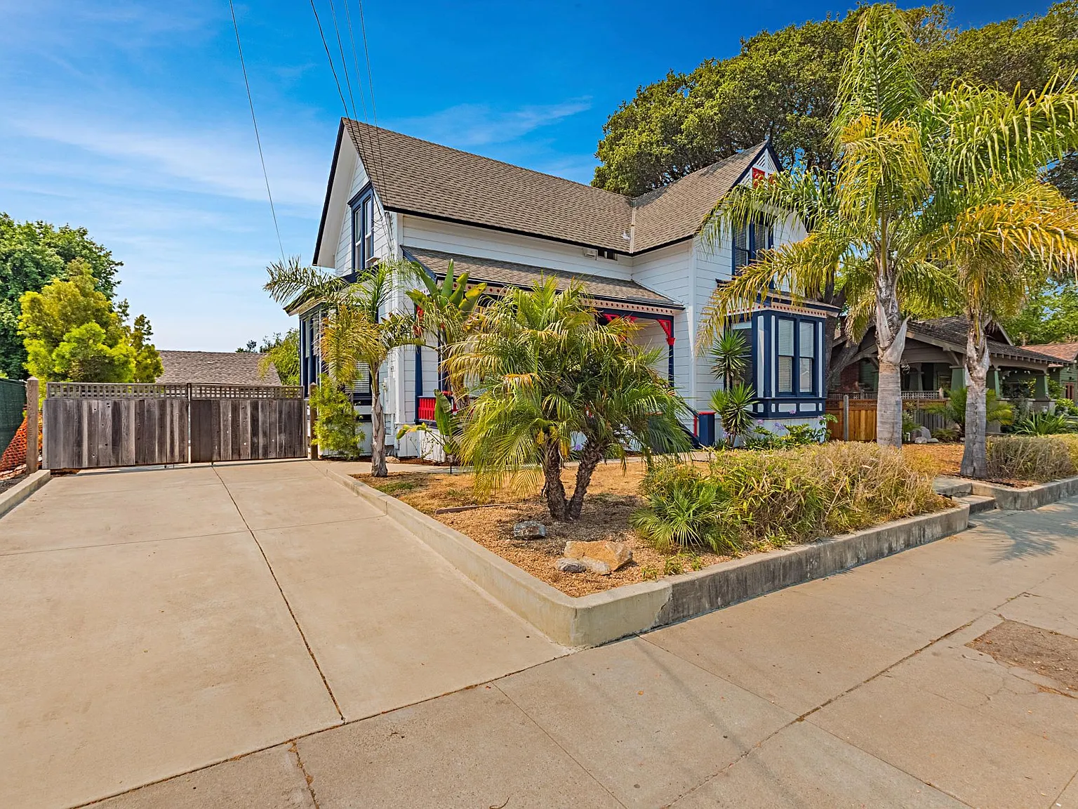 615 Seabright Ave — Photo 4