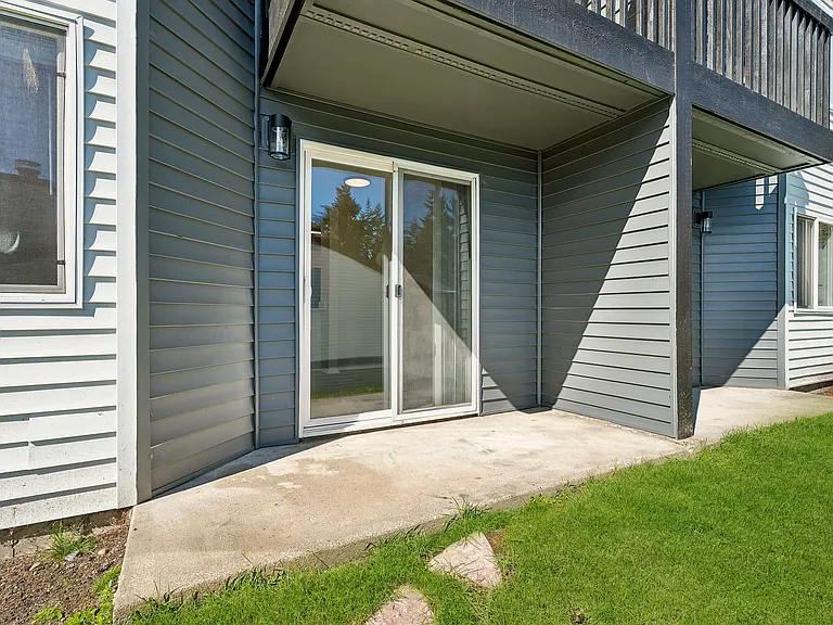 ReNew Waterview — Photo 29