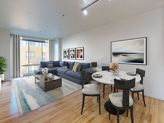 Living/Dining area