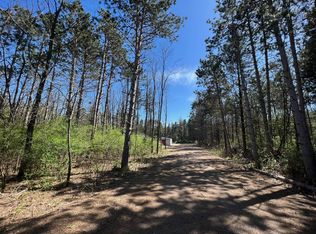 7421 Nine Mile Creek Rd, Eau Claire, WI 54701