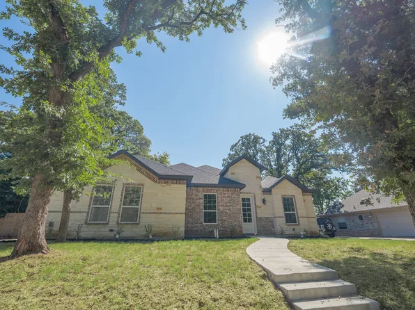 1408 Spinnaker Ln, Azle, TX 76020