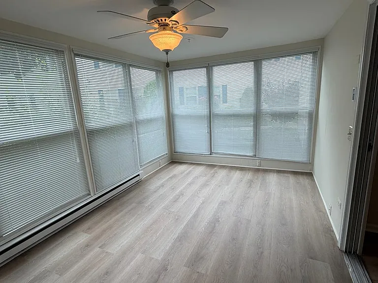 493B Somerset Ln — Photo 22